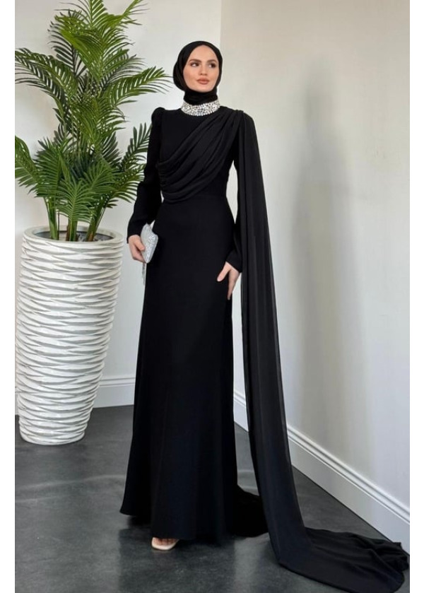 Olara Yandan Pelerinli Abiye Siyah