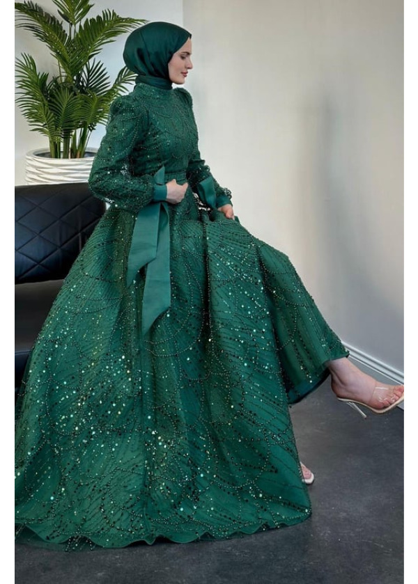 Victoria Kolu Fiyonk Boncuk İşlemeli Abiye Zümrüt